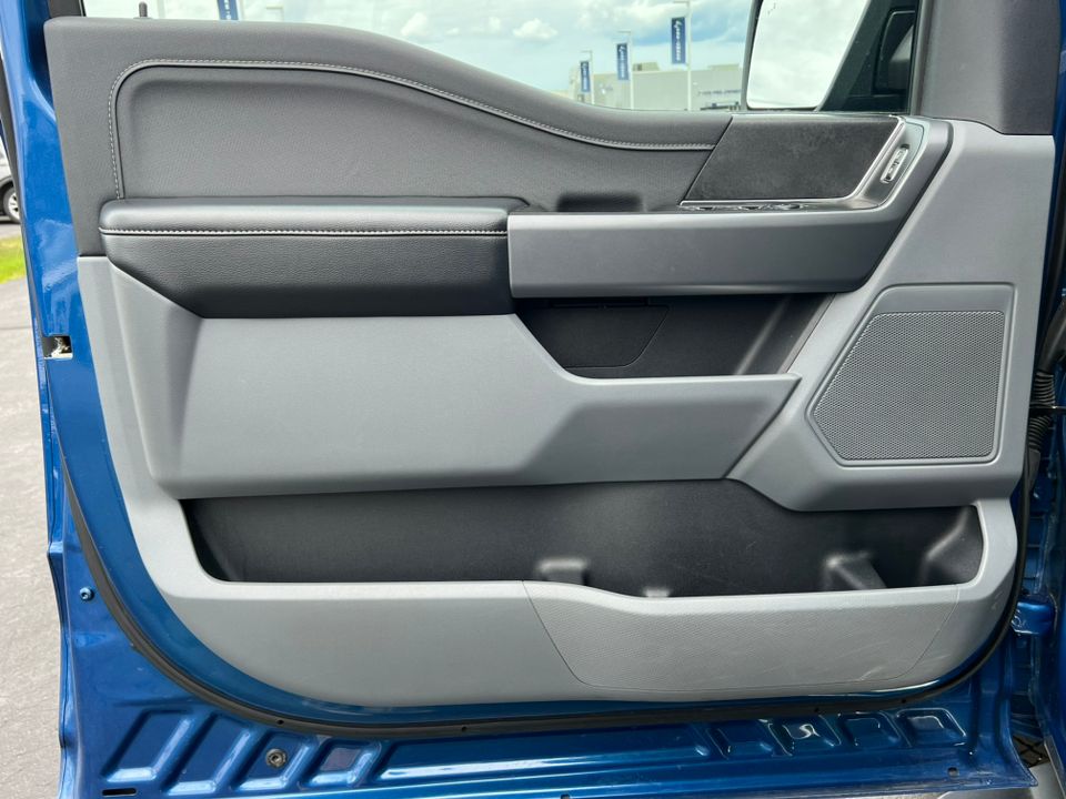 2024 Ford F-150 XLT - Photo 17