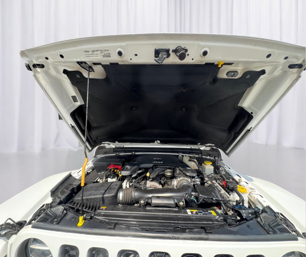 Used 2021 Jeep Gladiator Mojave Truck