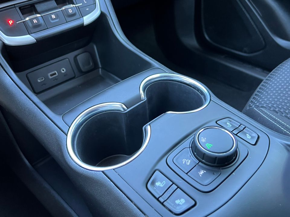 2022 GMC Terrain SLE - Photo 27