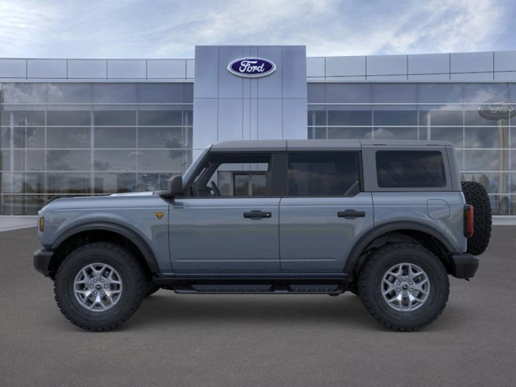 New 2025 Ford Bronco Badlands SUV
