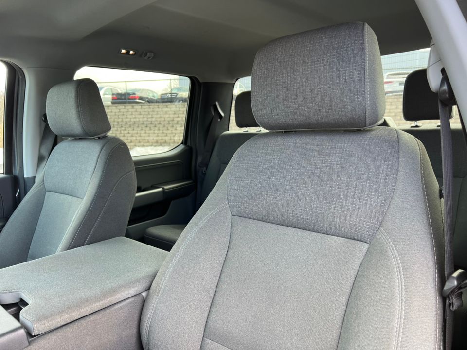 2025 Ford F-150 XLT - Photo 14