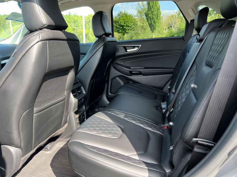 Used 2024 Ford Edge Titanium SUV