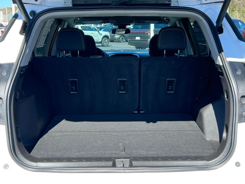 2022 GMC Terrain SLE - Photo 31