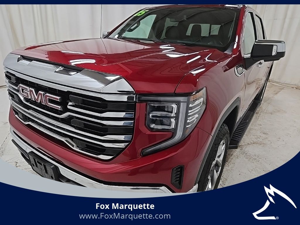2025 GMC Sierra 4WD Crew Cab Standard Box SLT's photo