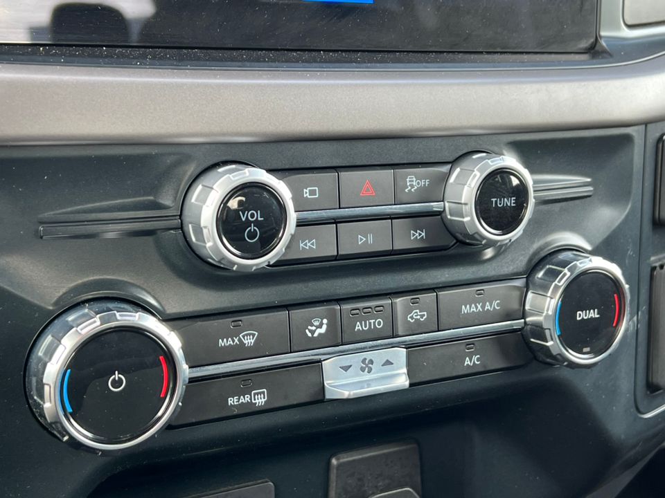 2025 Ford F-150 XLT - Photo 27