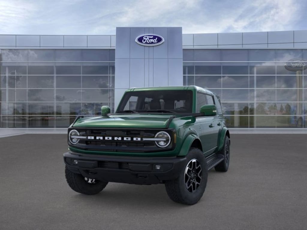 New 2025 Ford Bronco Outer Banks SUV