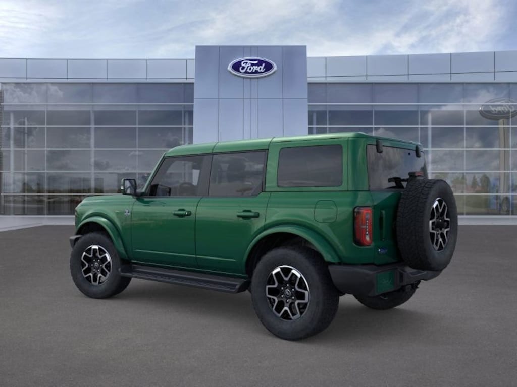 New 2025 Ford Bronco Outer Banks SUV