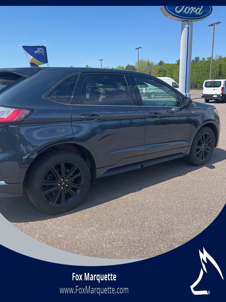 2024 Ford Edge ST-Line AWD's photo