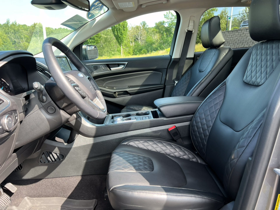 Used 2024 Ford Edge Titanium SUV