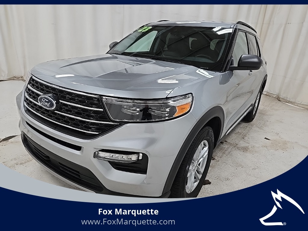 2023 Ford Explorer XLT's photo