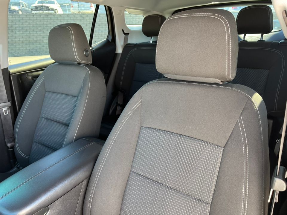 2022 GMC Terrain SLE - Photo 10