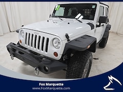 2012 Jeep Wrangler Unlimited Sahara SUV