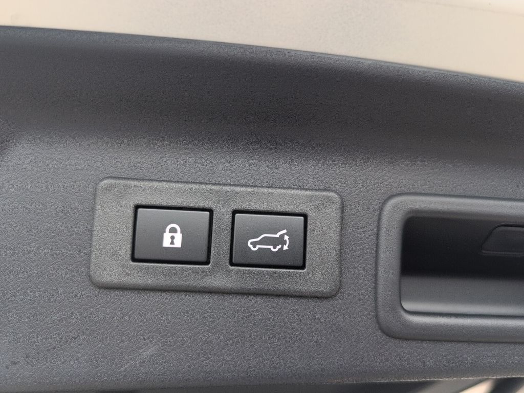 2026 Subaru Forester Touring - Photo 37
