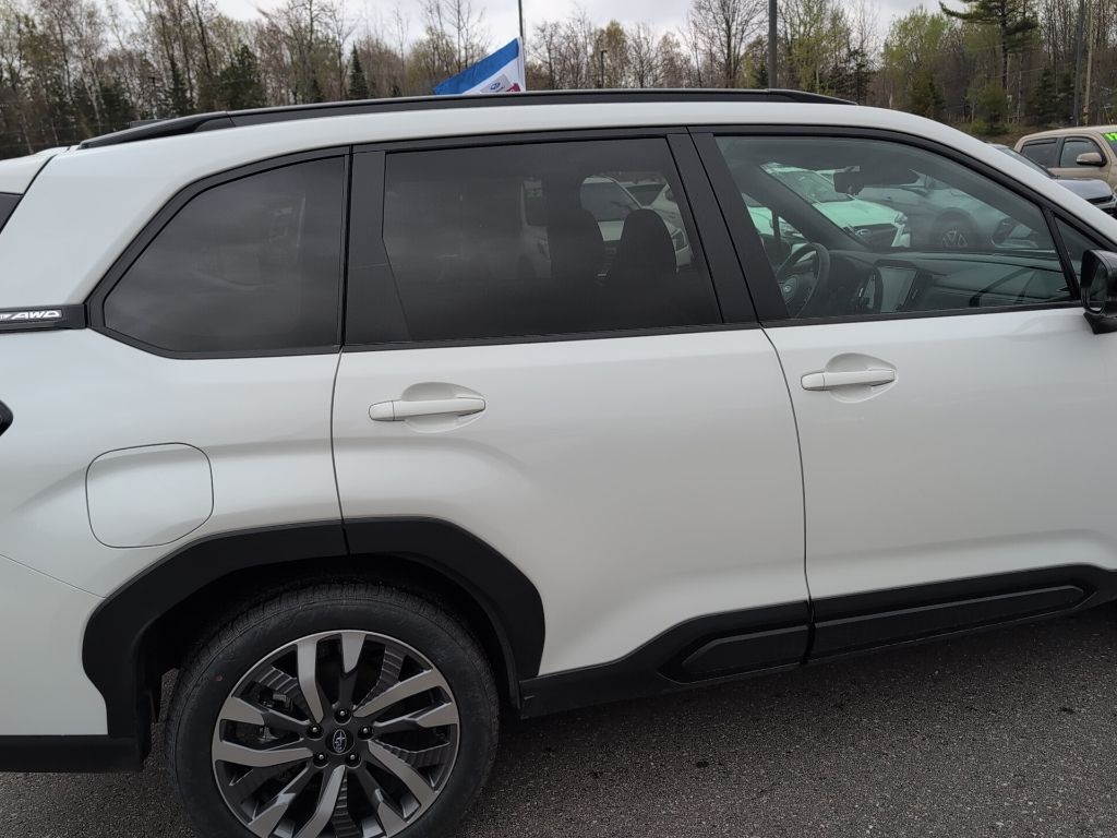 2026 Subaru Forester Touring - Photo 19