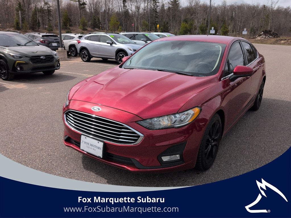 2020 Ford Fusion SE