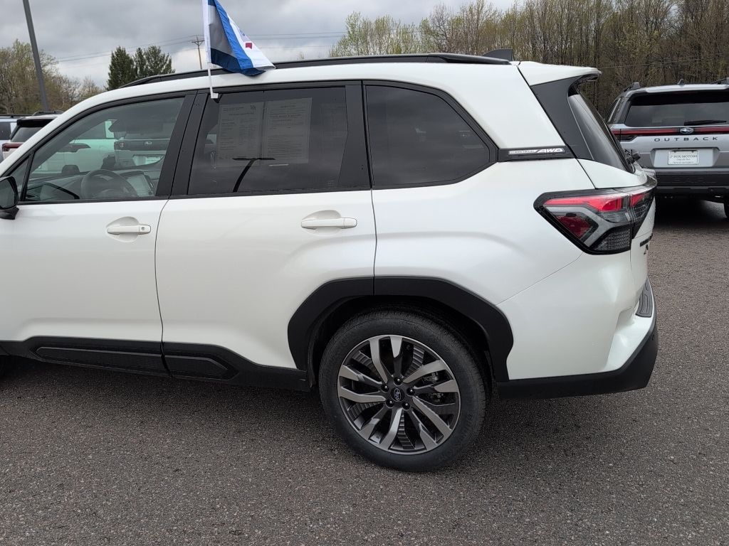 2026 Subaru Forester Touring - Photo 9