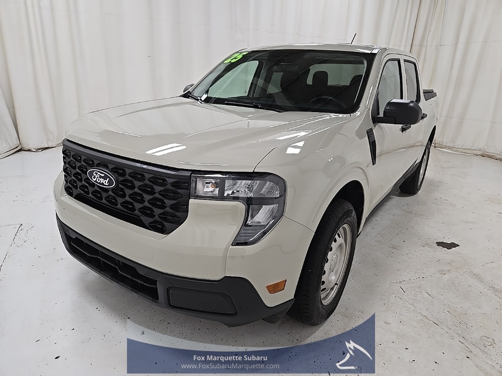 2025 Ford Maverick XL's photo