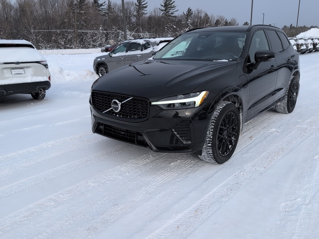 2023 Volvo XC60 Ultimate's photo
