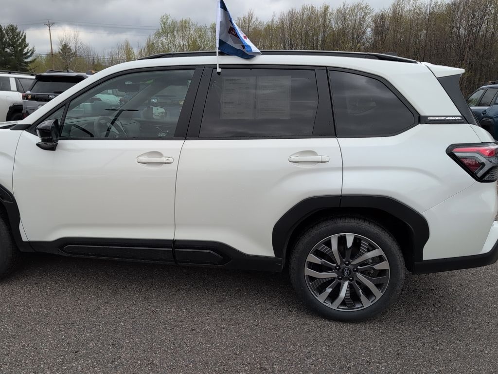 2026 Subaru Forester Touring - Photo 8
