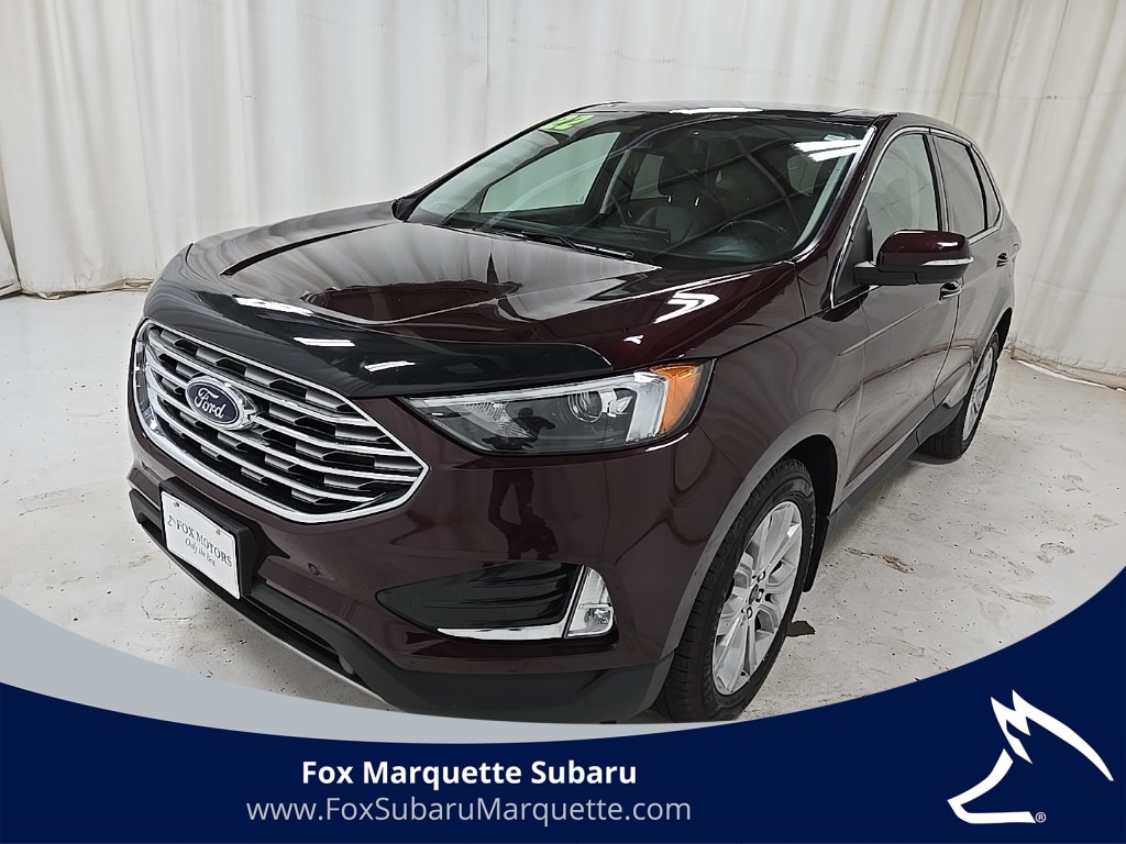 2022 Ford Edge Titanium's photo