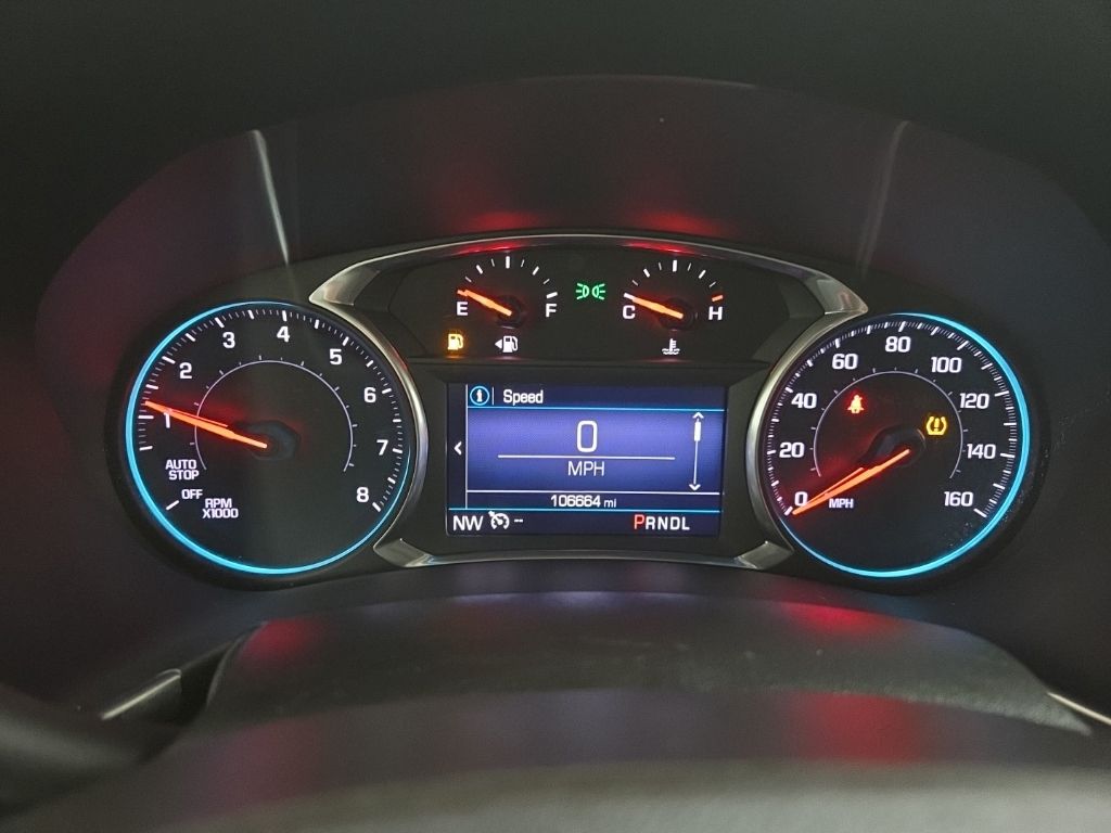 Used 2019 Chevrolet Equinox LT with VIN 2GNAXUEV1K6131855 for sale in Marquette, MI