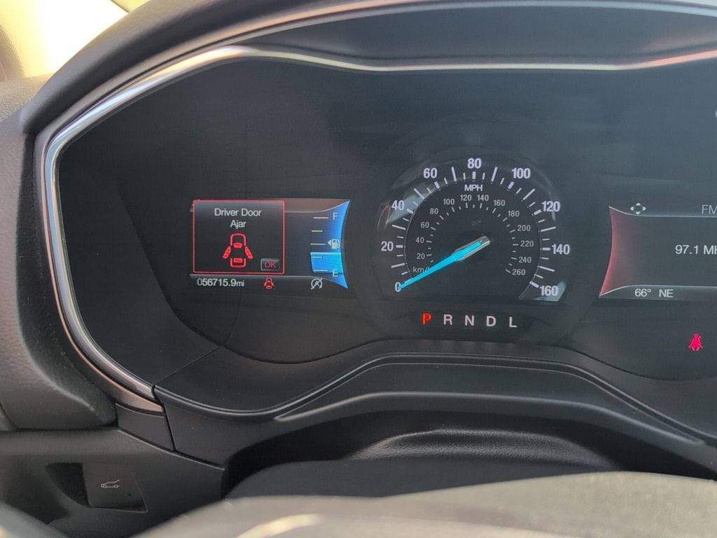 Used 2020 Ford Fusion SE with VIN 3FA6P0HD7LR256613 for sale in Marquette, MI