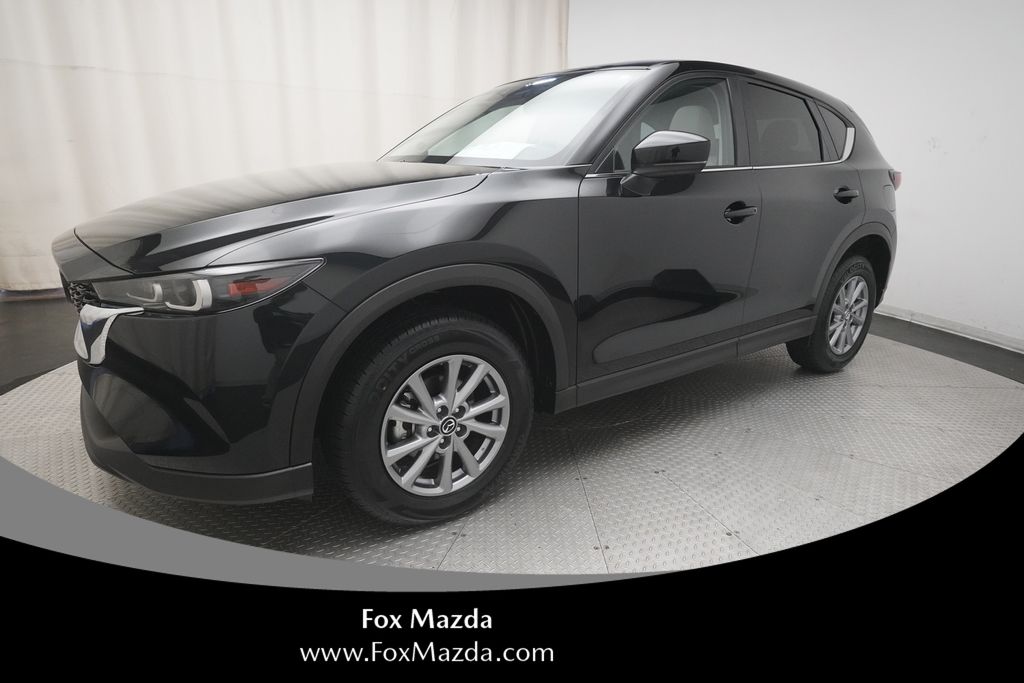 2023 Mazda CX-5 S Preferred package Auto AWD's photo