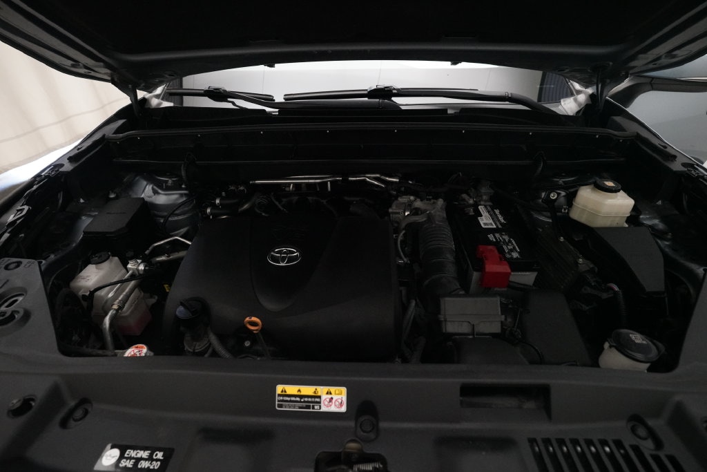 Used 2020 Toyota Highlander XLE SUV