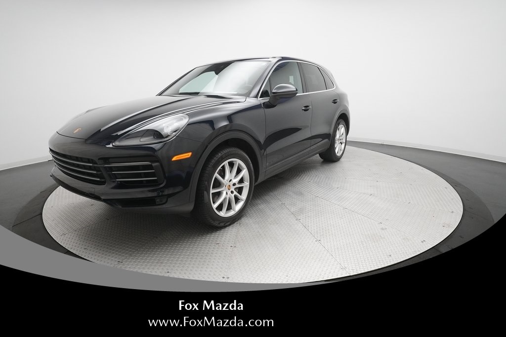 2019 Porsche Cayenne Base's photo