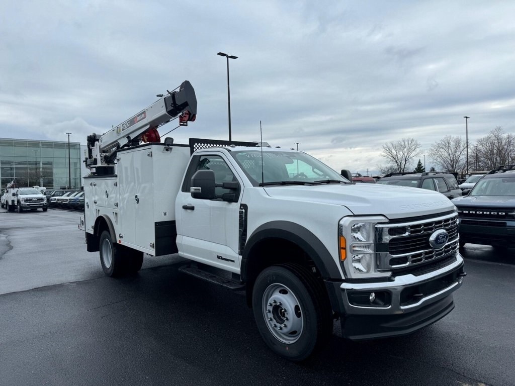 2023 Ford F-600 Chassis