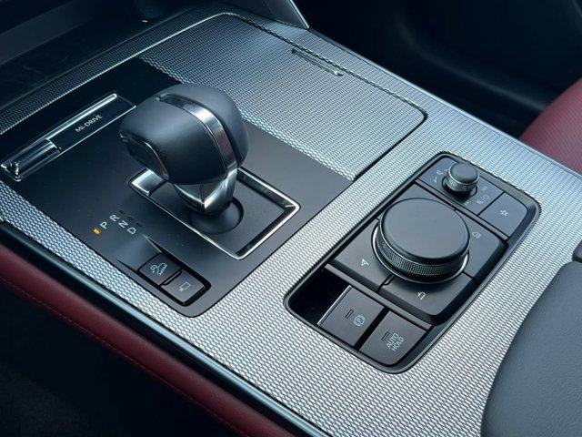 2026 Mazda CX-70 Premium Package - Photo 28