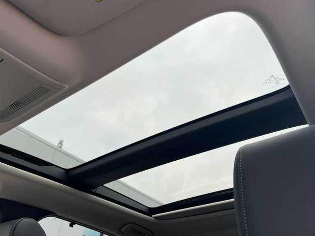 2026 Mazda CX-90 Premium Package - Photo 6
