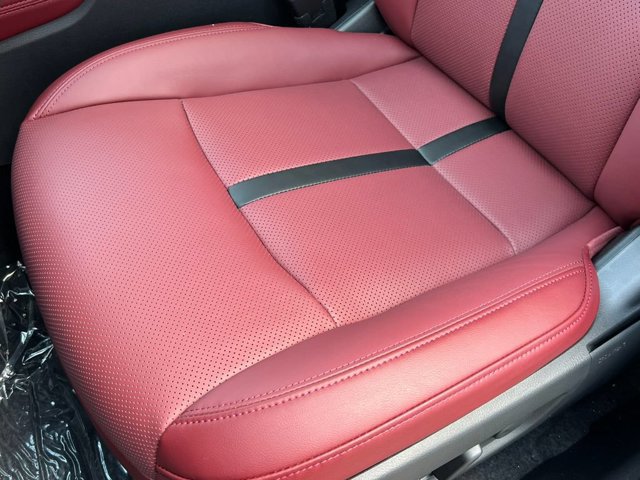 2026 Mazda CX-70 Premium Package - Photo 11
