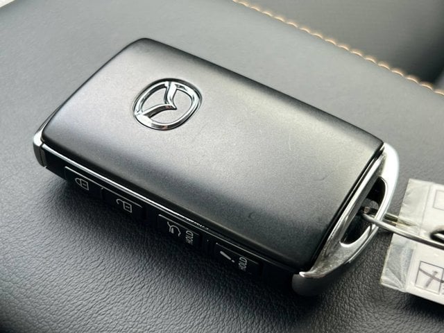 2026 Mazda CX-90 Premium Package - Photo 31