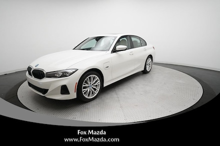 2023 BMW 330e 330e xDrive Sedan