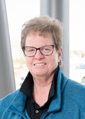 Staff member Diane Heemstra from ID_8d7233