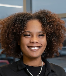 Staff member Stephanie Williams from ID_8bb107