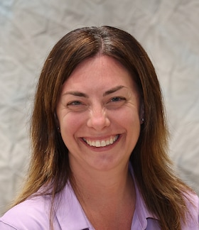 Staff member Mandy Martin from ID_6ee415