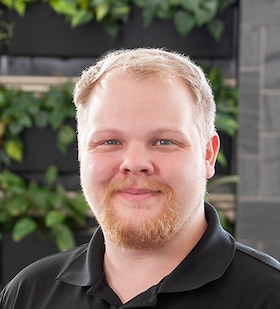 Staff member Justin Benson from ID_85dff7