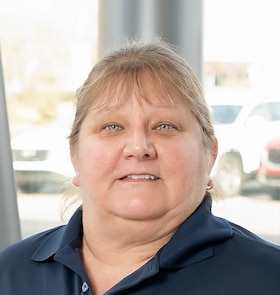 Staff member Carrie Knoedler from ID_09d34b