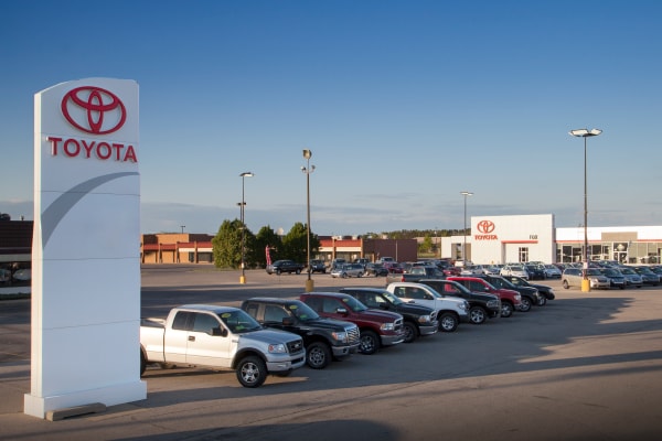 Fox Toyota of Cadillac
