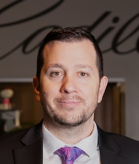 Staff member Tom Sisk from ID_3dcd92