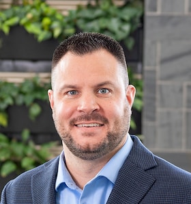 Staff member Tommy Horan from ID_042144