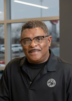 Staff member Jerome Hill from ID_4e49dcd49b0b
