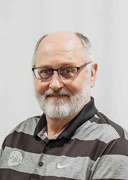 Staff member Robin Robertson from ID_7907b5