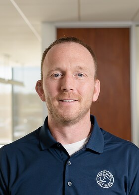 Staff member James Cagle from ID_084b23d99f4c