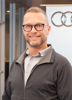 Cameron Moore, Owner, Lead Photographer at Photo Op Studio