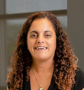 Staff member Jennifer Bracken from ID_bcb7d5