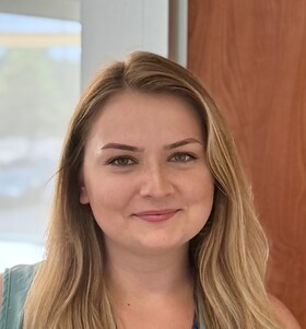 Staff member Vanessa LaBelle from ID_27309cd902da