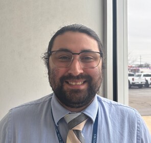 Staff member Thomas Mancini from ID_548348